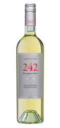Noble Vines - 242 Sauvignon Blanc 2021